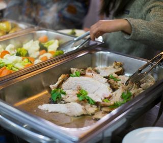 北アルプスを望み標高1,000mの大自然に抱かれた「自然との調和」をテーマにしたリゾートホテルです。