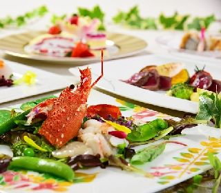 ペットと一緒に軽井沢の安らぎに満ちた空間でこだわりの食材を使ったお料理をお楽しみいただけます。