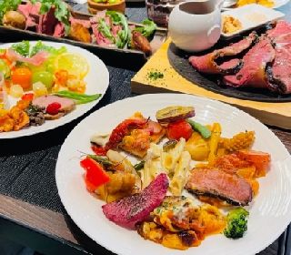 越後湯沢の山々に囲まれたリゾート、ご家族や友人同士で楽しい時間をお過ごしいただけます。