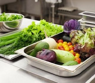 越後湯沢の名湯とここでしか味わえない美味が勢ぞろい、上質なひとときをお過ごしいただけます。