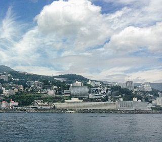 熱海の絶景が見渡せる、山上の地に誕生。海と夜景が最高です。 熱海の絶景が見渡せる、山上の地に誕生。海と夜景が最高です。